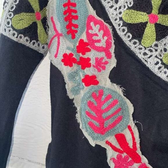 Savage Culture Colorful Boho Embroidered Detail Tunic Top Floral S - Picture 5 of 5